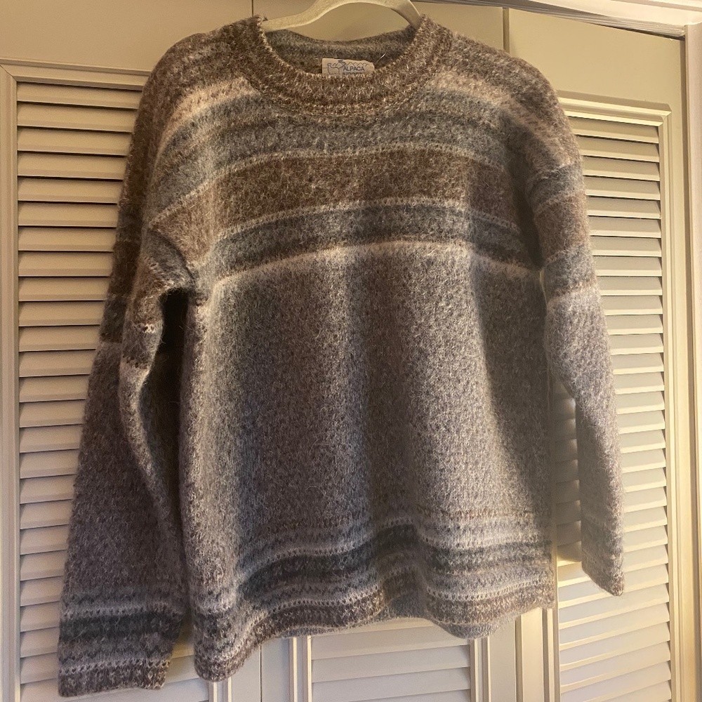 Alpaca Imports 100% alpaca unisex sweater